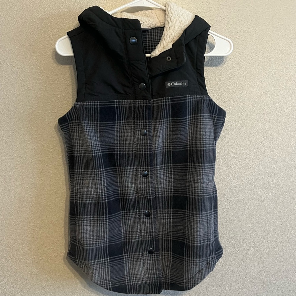 Columbia plaid vest